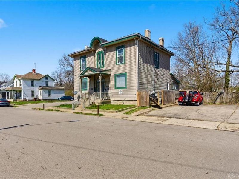 933 8th Avenue, Middletown, OH 45044 Photo 2