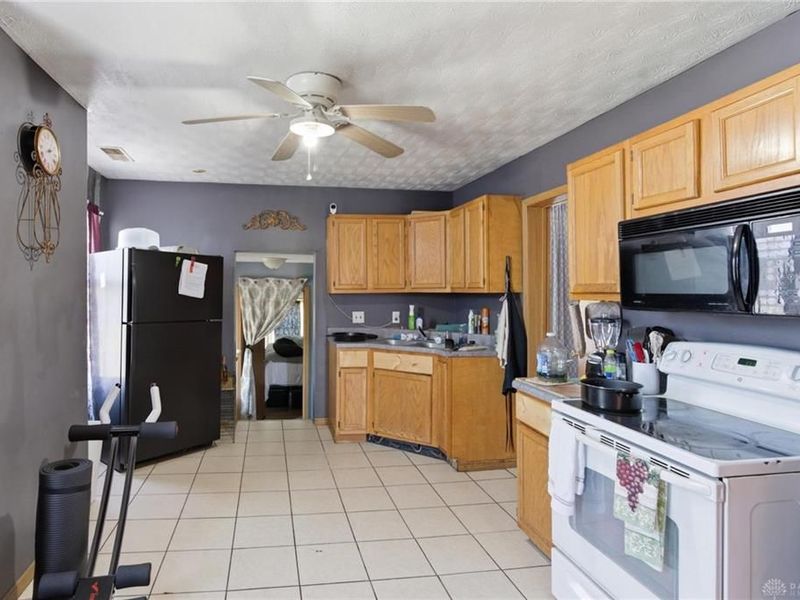 933 8th Avenue, Middletown, OH 45044 Photo 8