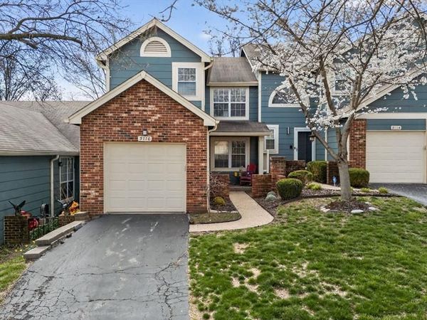3116 Autumn Shores Drive, Maryland Heights, MO 63043