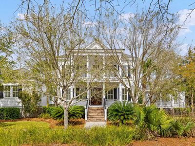 400 Island Park Drive, Daniel Island, SC 29492