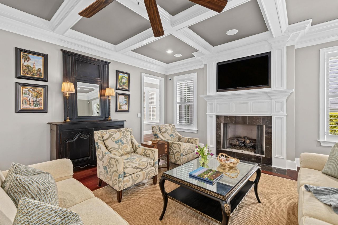 400 Island Park Drive Photo 21