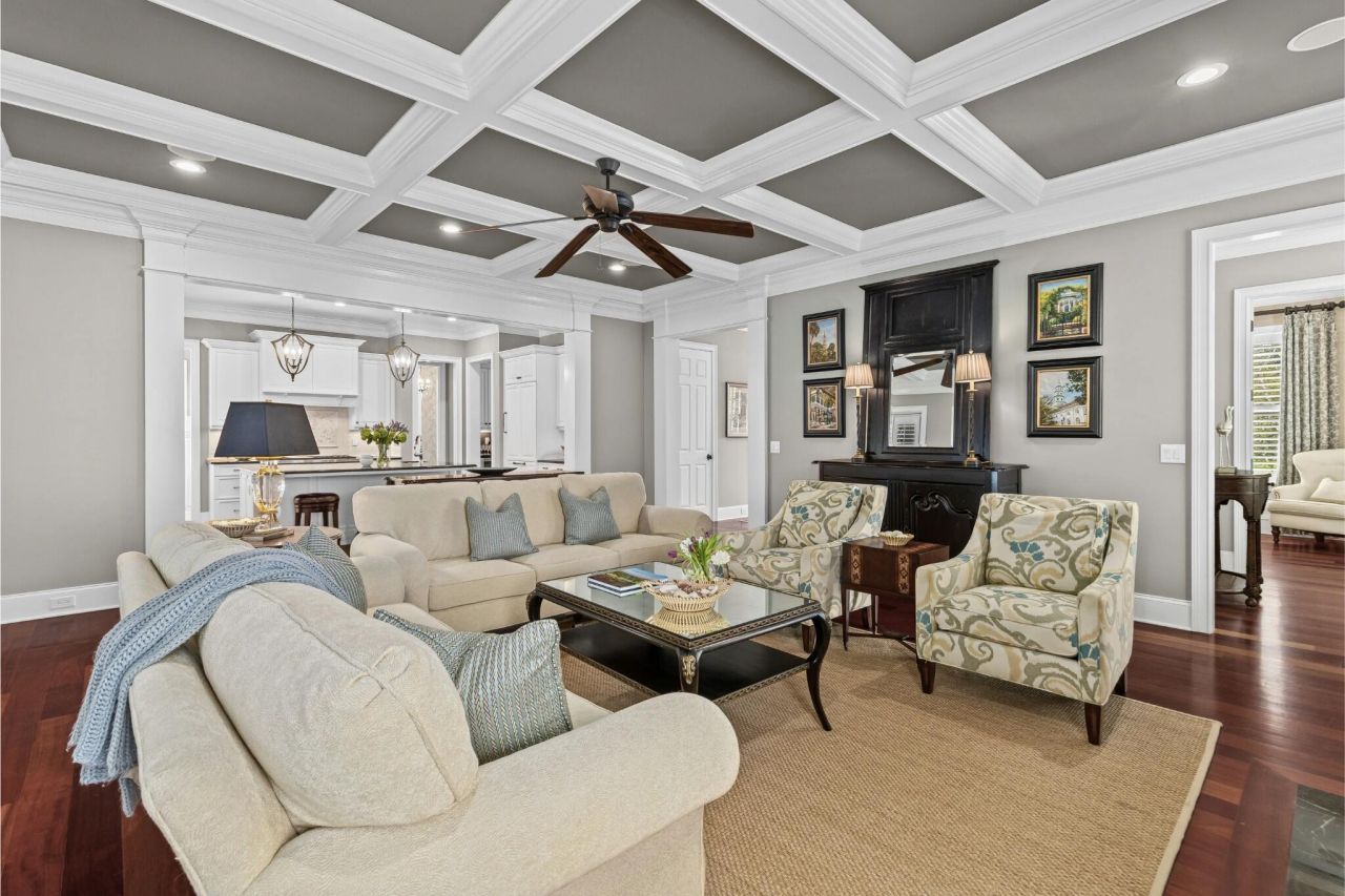 400 Island Park Drive Photo 22