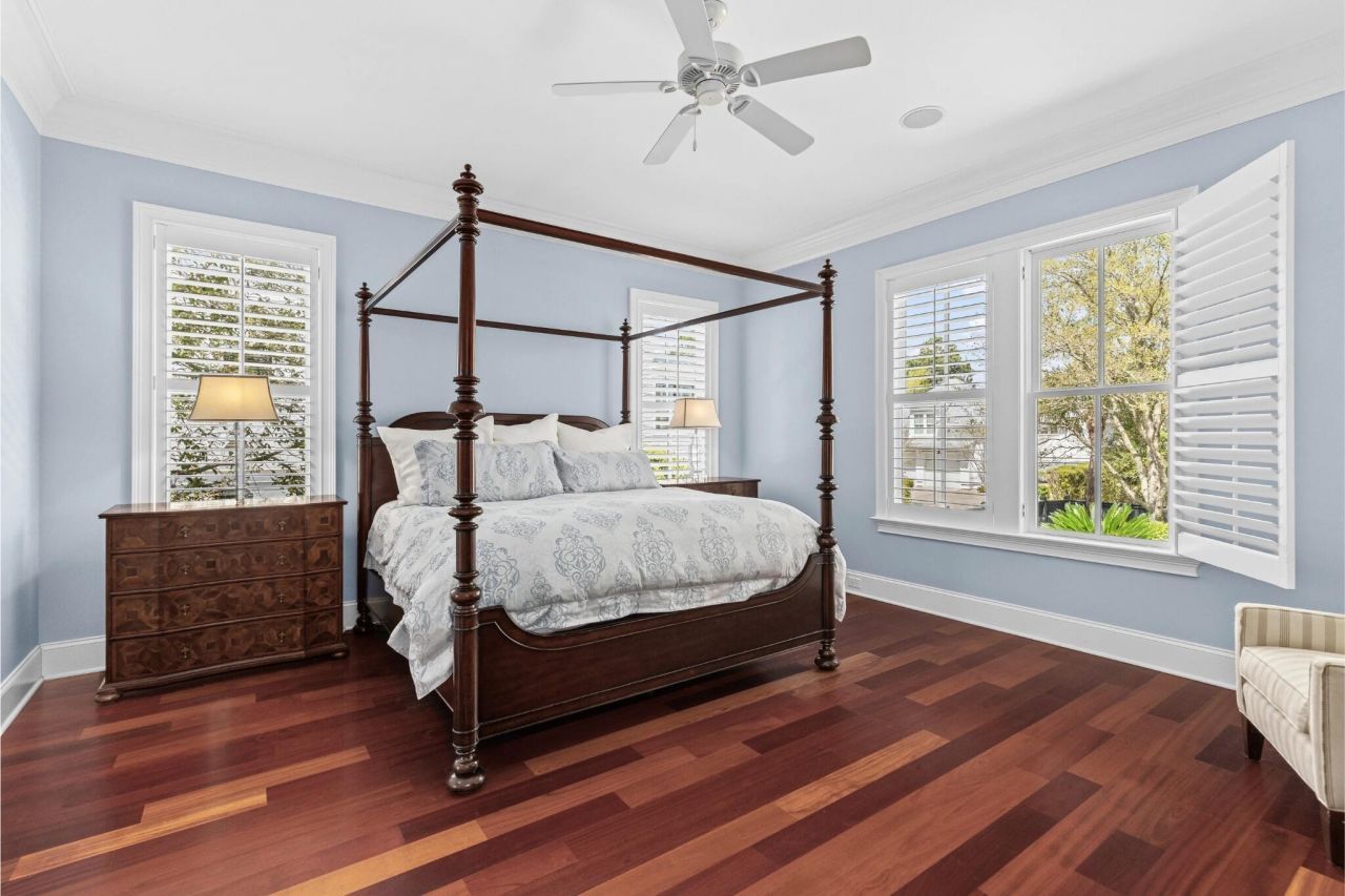 400 Island Park Drive Photo 35