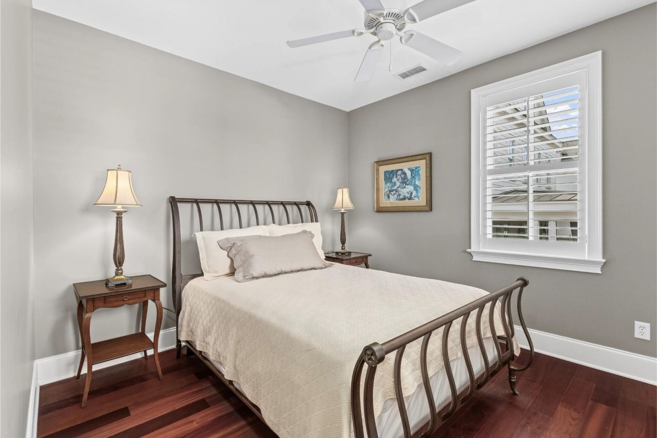 400 Island Park Drive Photo 64