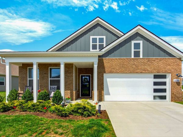 1132 Stoney Brook Bnd PVT, Gallatin, TN 37066