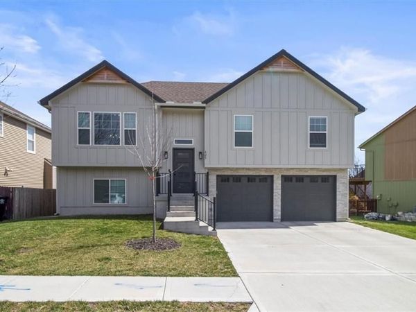 625 N Rockwell Court, Independence, MO 64056
