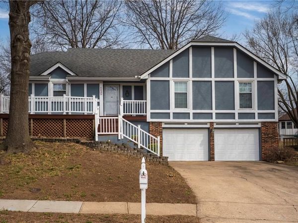 6435 Greenwood Street, Shawnee, KS 66216