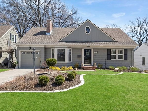 5347 Canterbury Road, Fairway, KS 66205