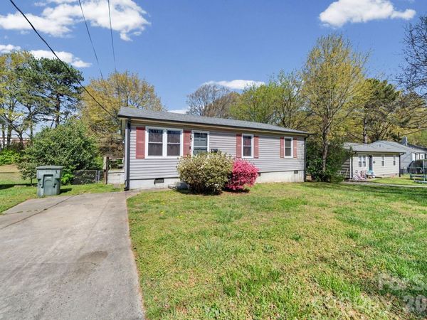 1332 Poston Circle , Gastonia, NC 28054