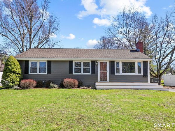 7 Farmstead, Ellington, CT 06029