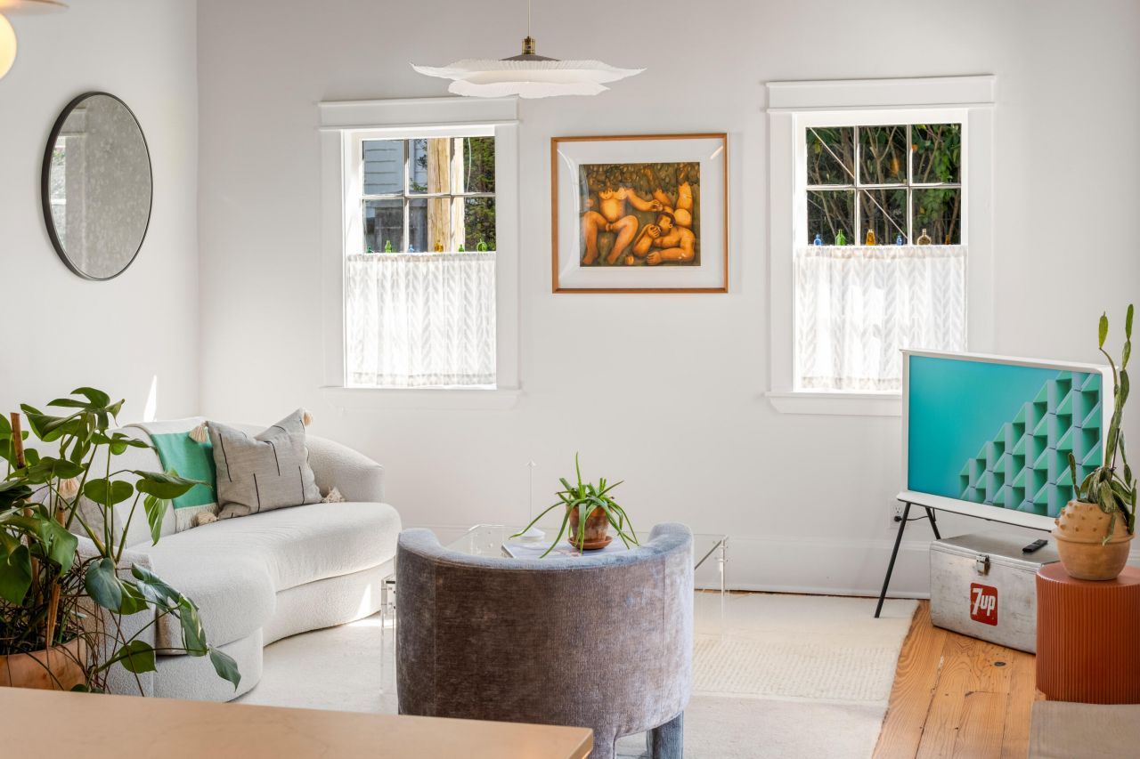 1 Sutherland Court Photo 17