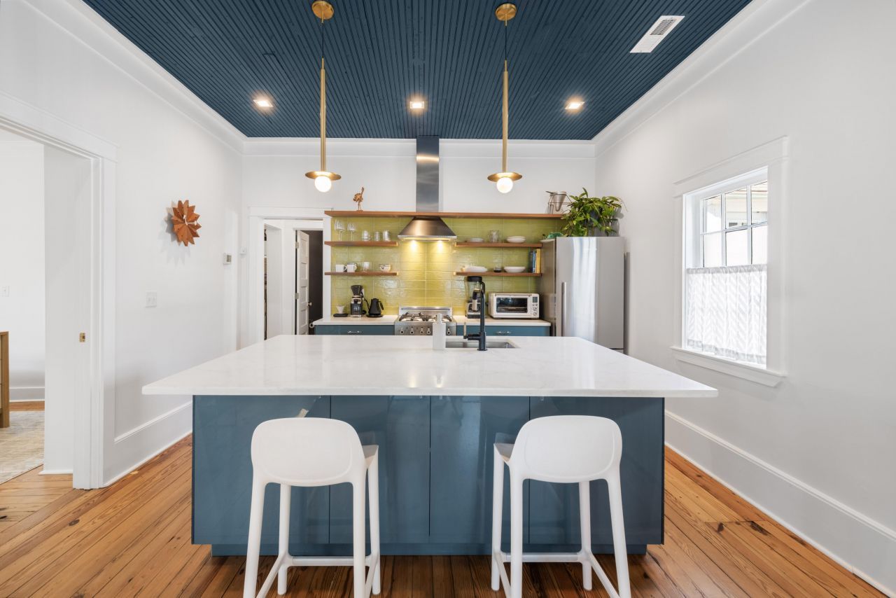 1 Sutherland Court Photo 18