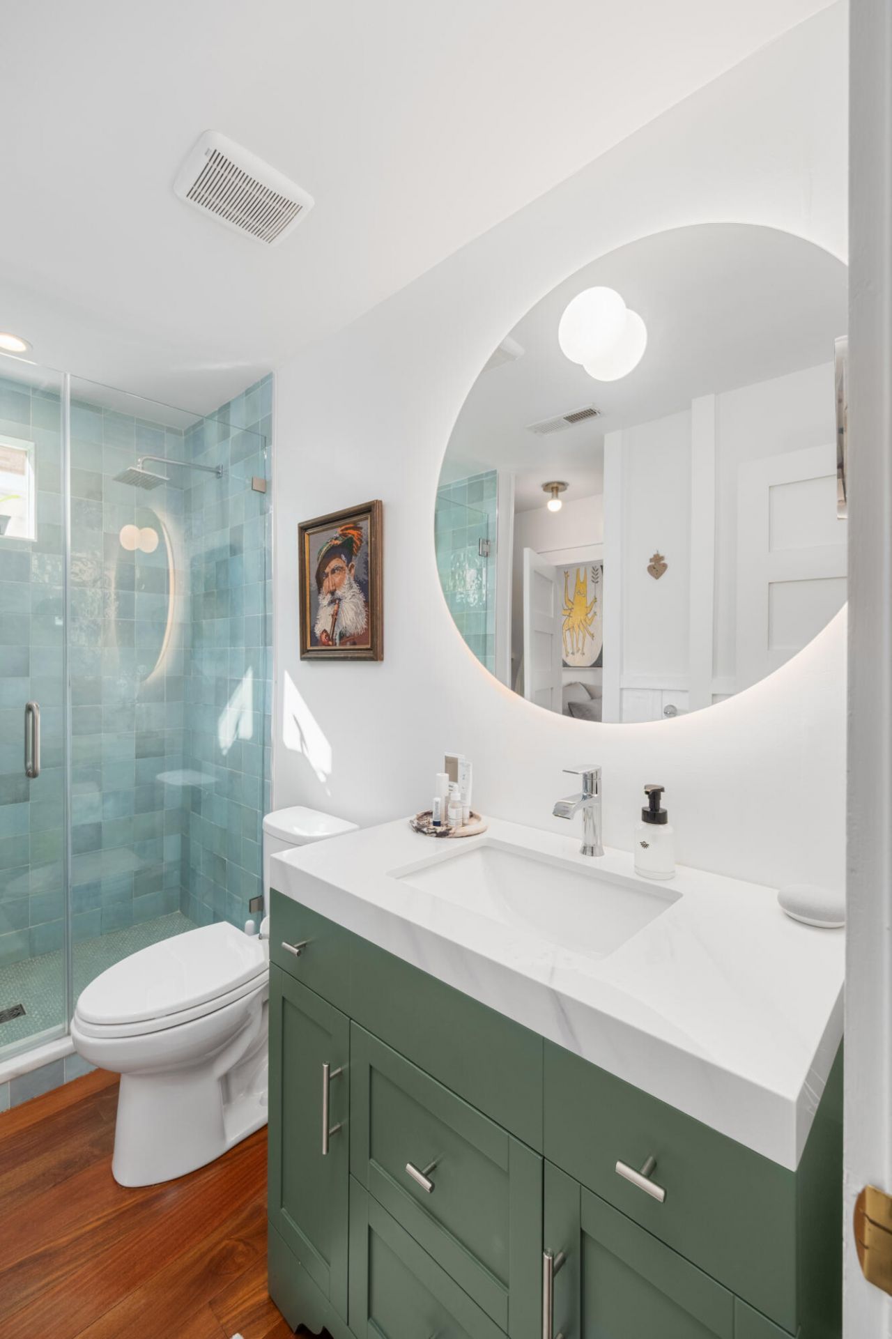 1 Sutherland Court Photo 28