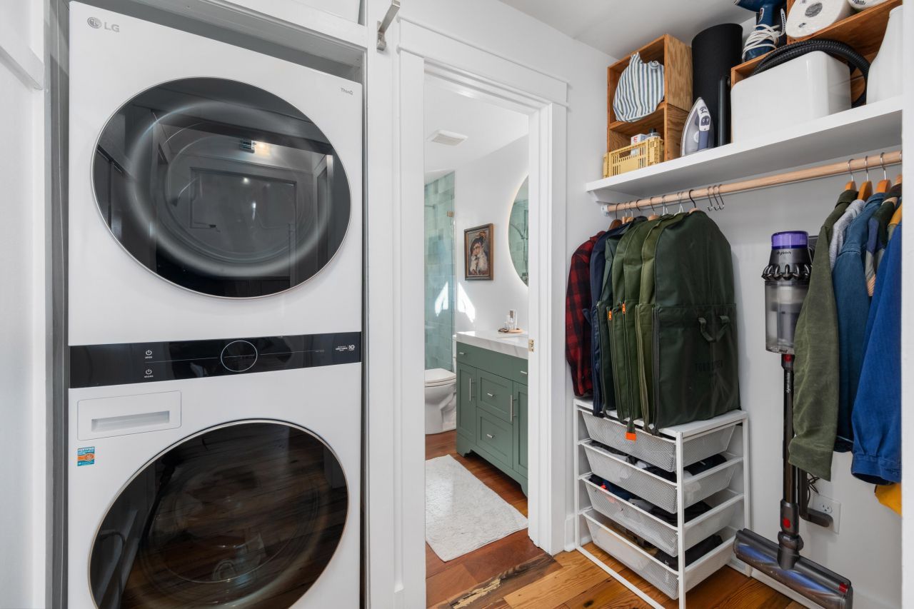 1 Sutherland Court Photo 35