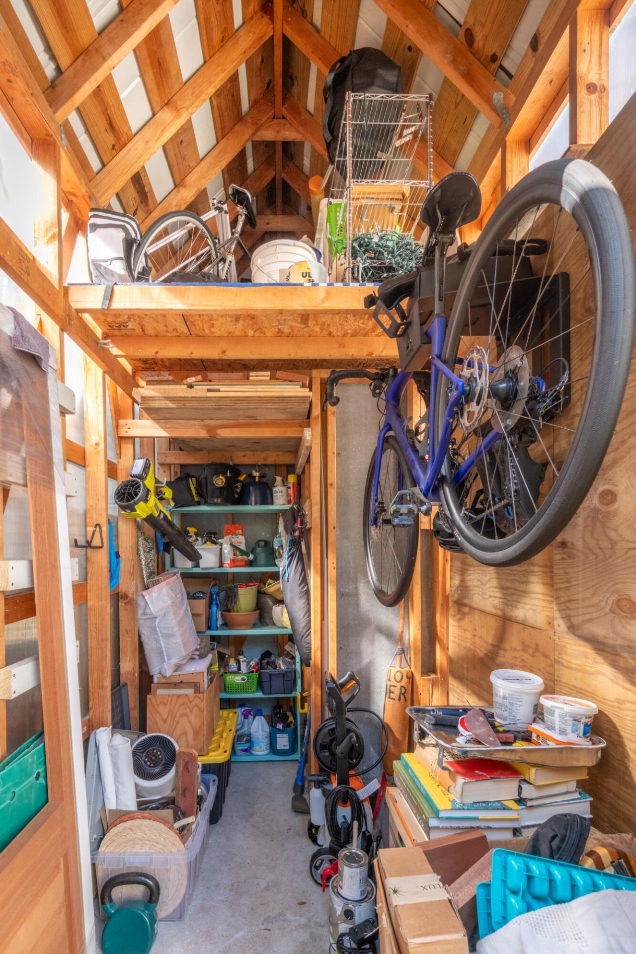 1 Sutherland Court Photo 39