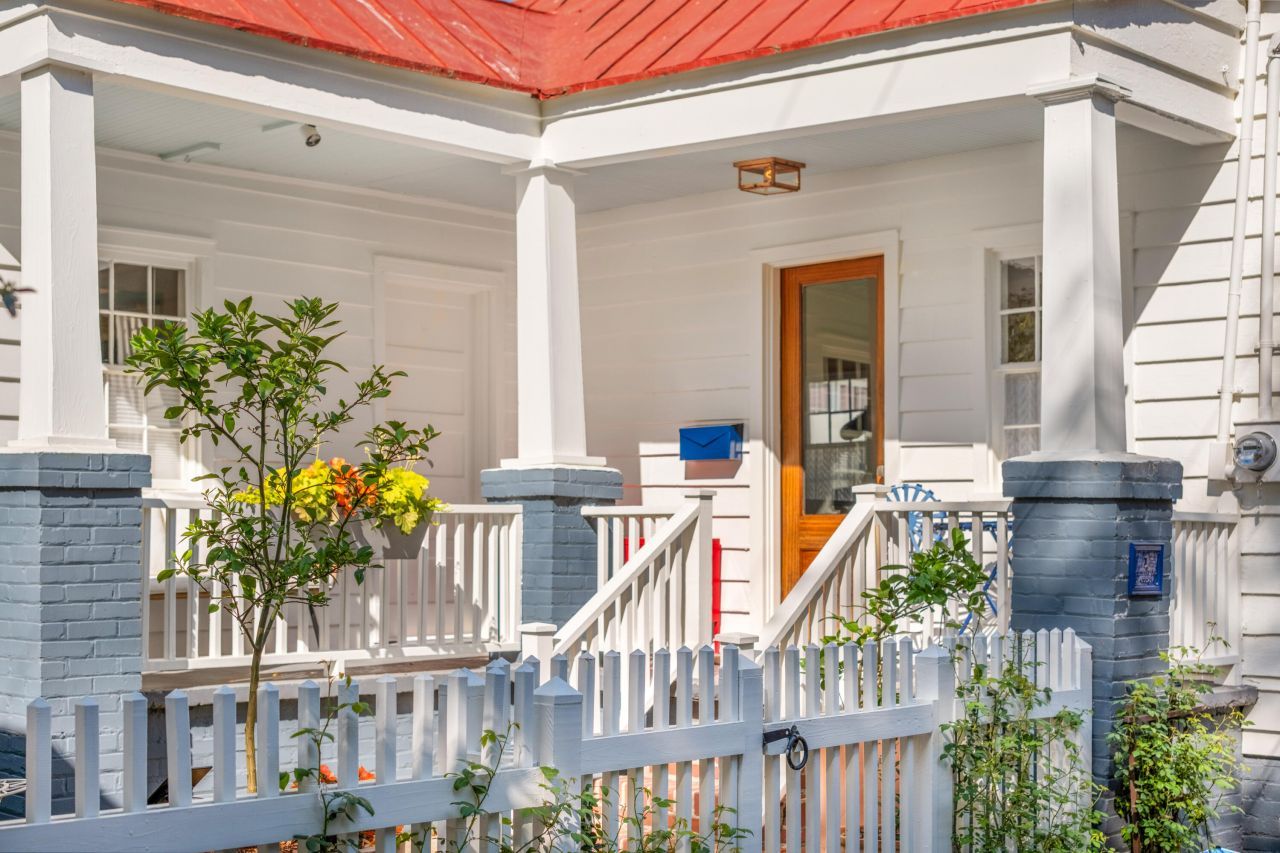 1 Sutherland Court Photo 4