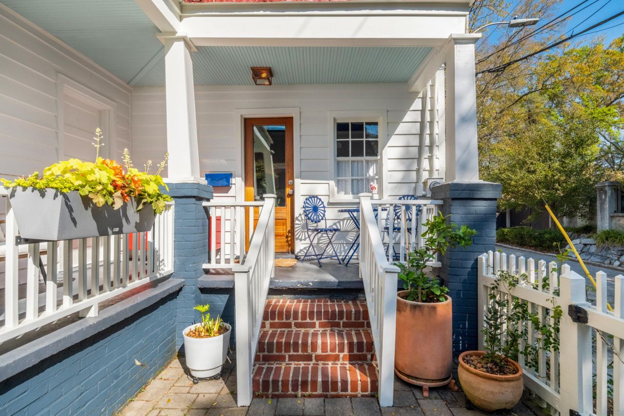 1 Sutherland Court Photo 9