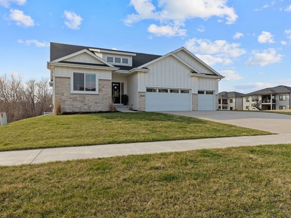 5606 147th Street, Urbandale, IA 50323