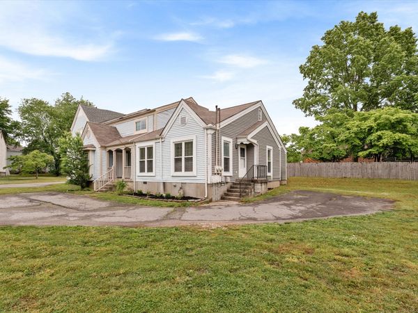 308 Rachels Ct E, Hermitage, TN 37076