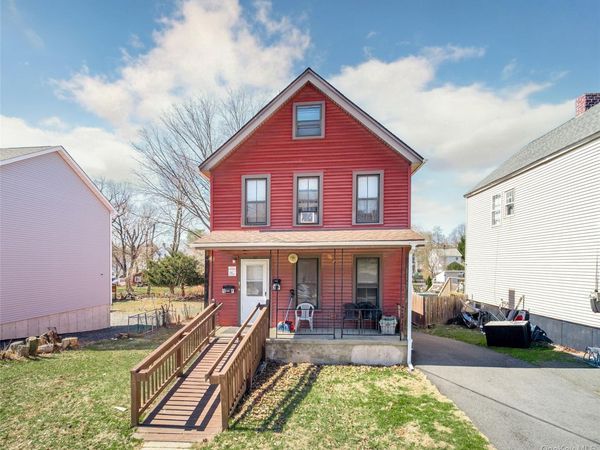 82 Sprague Avenue , Middletown, NY 10940