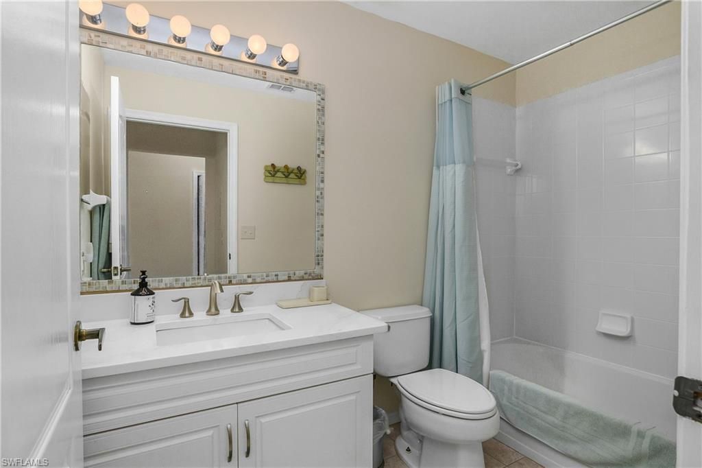 7505 Stoneybrook Dr, Unit 746, Naples, FL 34112 Photo