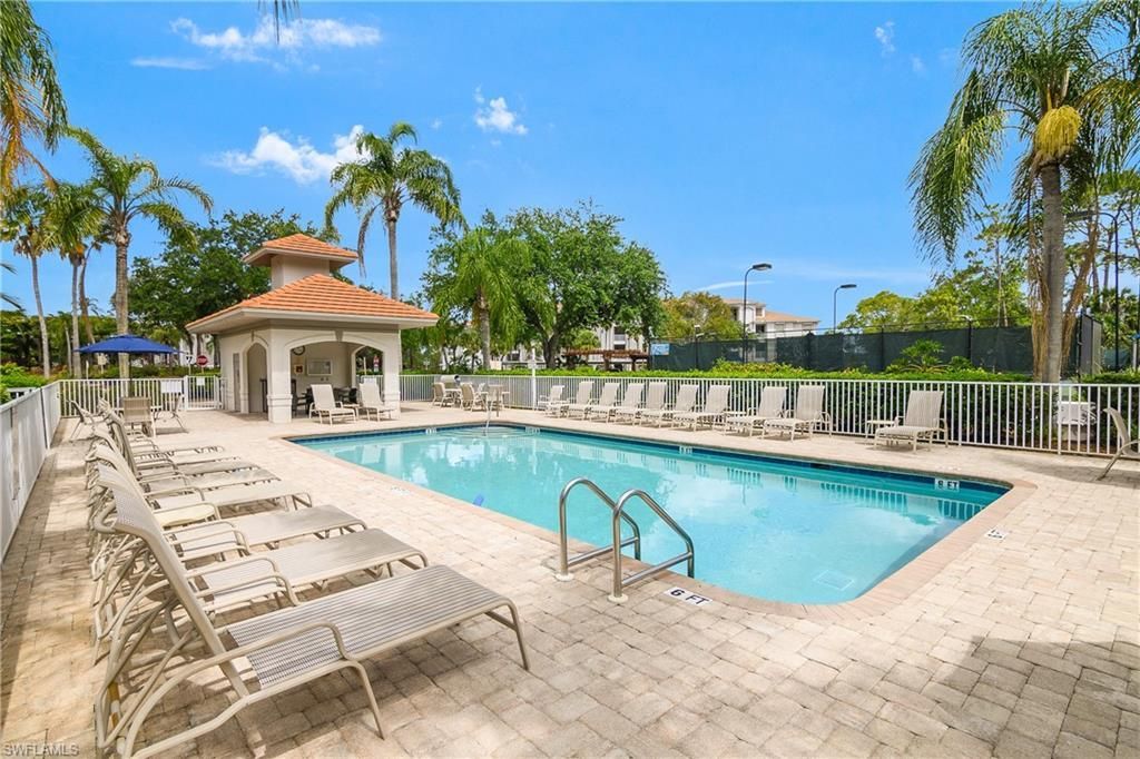 7505 Stoneybrook Dr, Unit 746, Naples, FL 34112 Photo