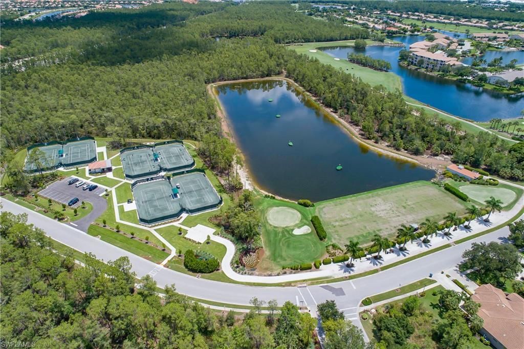 7505 Stoneybrook Dr, Unit 746, Naples, FL 34112 Photo
