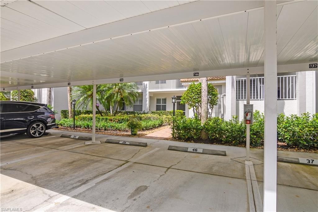 7505 Stoneybrook Dr, Unit 746, Naples, FL 34112 Photo