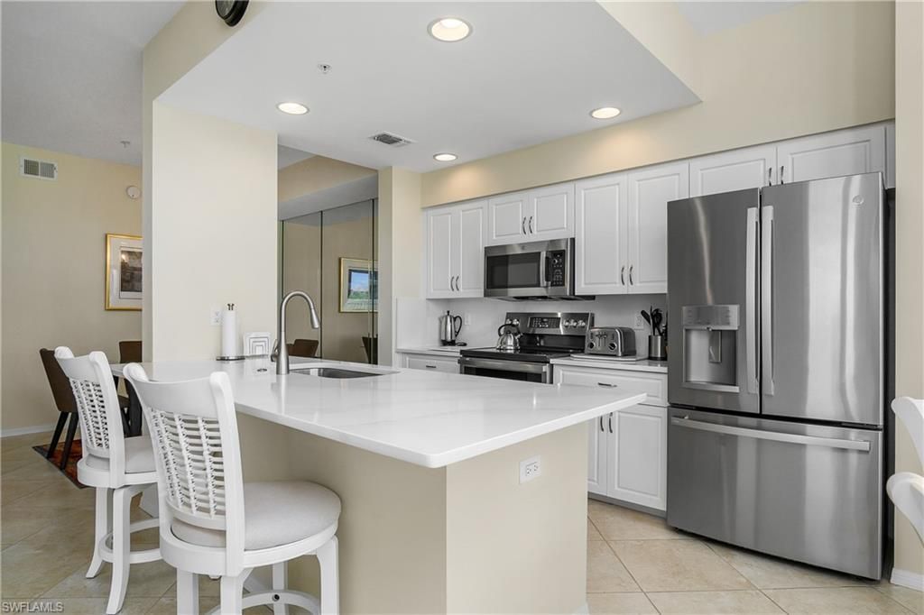 7505 Stoneybrook Dr, Unit 746, Naples, FL 34112 Photo