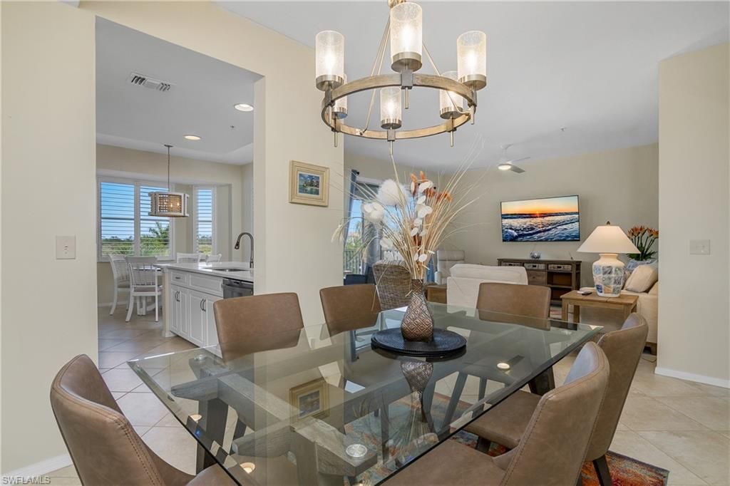 7505 Stoneybrook Dr, Unit 746, Naples, FL 34112 Photo