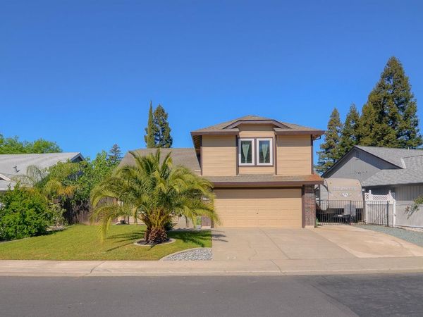 5722 Laguna Quail Way, Elk Grove, CA 95758