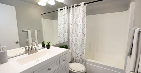 5710 Harborside Way, Elk Grove, CA 95758 Photo