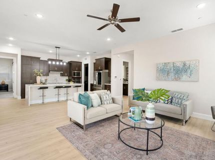 9042 Elliott Springs Dr, Elk Grove, CA 95624 Photo