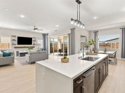 9042 Elliott Springs Dr, Elk Grove, CA 95624 Photo