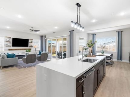 9042 Elliott Springs Dr, Elk Grove, CA 95624 Photo