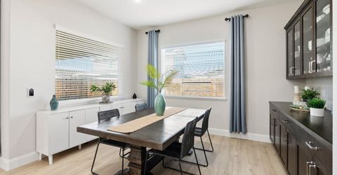 9042 Elliott Springs Dr, Elk Grove, CA 95624 Photo