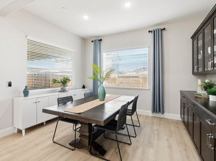 9042 Elliott Springs Dr, Elk Grove, CA 95624 Photo