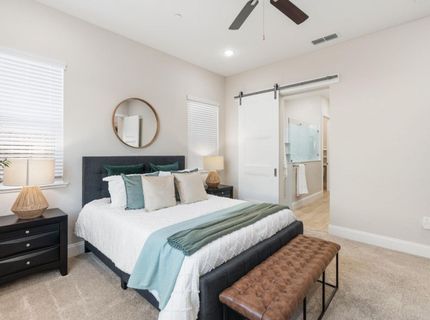 9042 Elliott Springs Dr, Elk Grove, CA 95624 Photo