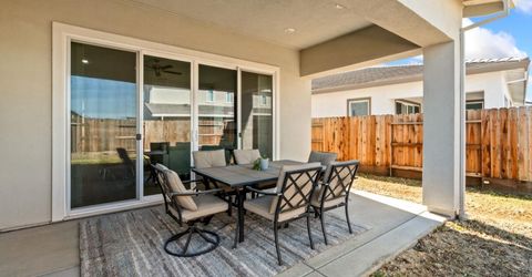 9042 Elliott Springs Dr, Elk Grove, CA 95624 Photo