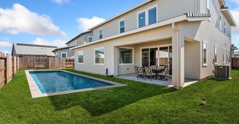 9042 Elliott Springs Dr, Elk Grove, CA 95624 Photo