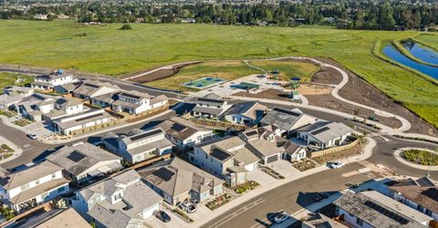 9042 Elliott Springs Dr, Elk Grove, CA 95624 Photo