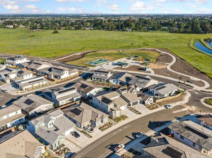 9042 Elliott Springs Dr, Elk Grove, CA 95624 Photo