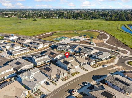 9042 Elliott Springs Dr, Elk Grove, CA 95624 Photo