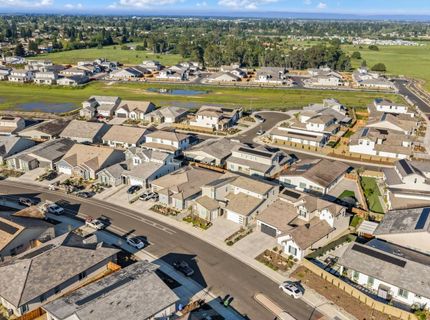 9042 Elliott Springs Dr, Elk Grove, CA 95624 Photo