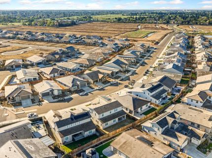 9042 Elliott Springs Dr, Elk Grove, CA 95624 Photo