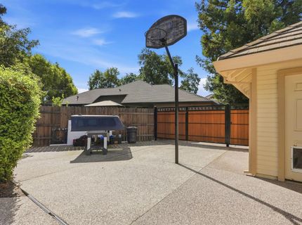 8867 Chex Ct, Elk Grove, CA 95624 Photo