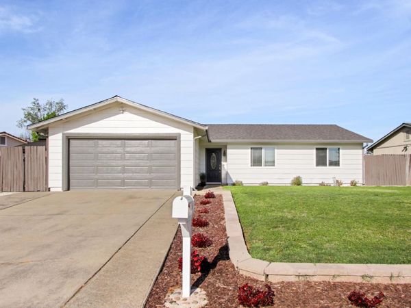 3548 Sunrise Pines Dr, Sacramento, CA 95827