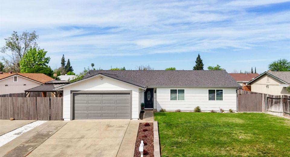 3548 Sunrise Pines Dr, Sacramento, CA 95827 Photo