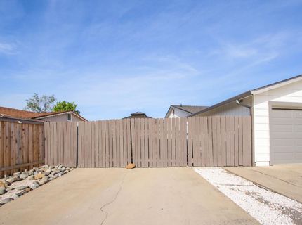 3548 Sunrise Pines Dr, Sacramento, CA 95827 Photo