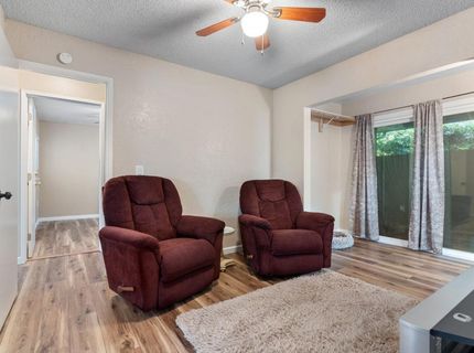 482 De Mar Dr, Sacramento, CA 95831 Photo